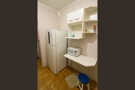 Cozinha de apartamento para alugar com 3 quartos, 89m² em Santana, Porto Alegre