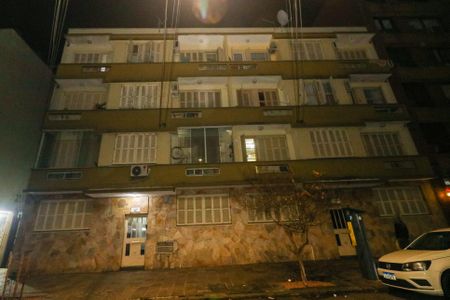 Fachada do Prédio de apartamento para alugar com 3 quartos, 89m² em Santana, Porto Alegre
