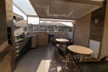 Apartamento à venda com 60m², 2 quartos e 1 vagaÁrea comum