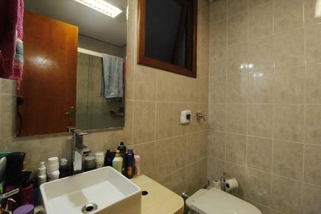 Apartamento para alugar com 241m², 3 quartos e 2 vagas