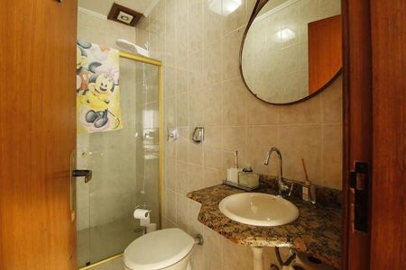 Apartamento para alugar com 241m², 3 quartos e 2 vagas