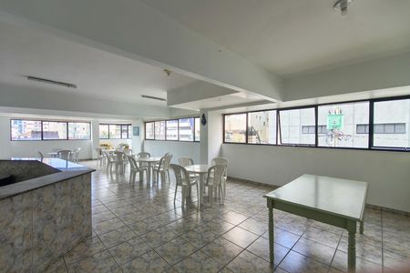 Apartamento para alugar com 49m², 1 quarto e 1 vagaSalão de festas