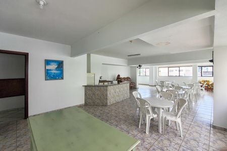 Apartamento para alugar com 49m², 1 quarto e 1 vagaSalão de festas