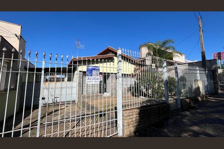 Casa para alugar com 3 quartos, 263m² em Jardim Proença, Campinas