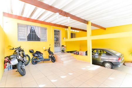 Garagem  de casa à venda com 4 quartos, 350m² em Jardim Divinolandia, Guarulhos