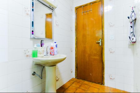 Banheiro de casa à venda com 4 quartos, 350m² em Jardim Divinolandia, Guarulhos