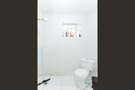 Casa à venda com 350m², 4 quartos e 3 vagasBanheiro Casa 2