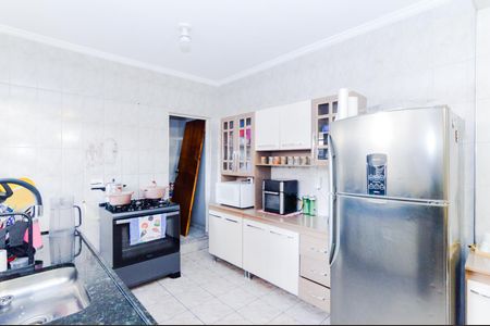 Casa à venda com 350m², 4 quartos e 3 vagasCozinha 
