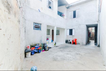 Casa à venda com 350m², 4 quartos e 3 vagasQuintal Casa 2