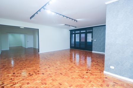 Apartamento para alugar com 265m², 4 quartos e 1 vaga Apartamento para alugar com 265m², 4 quartos e 1 vagaSala