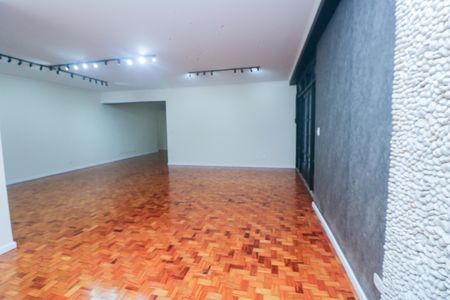 Apartamento para alugar com 265m², 4 quartos e 1 vaga Apartamento para alugar com 265m², 4 quartos e 1 vagaSala