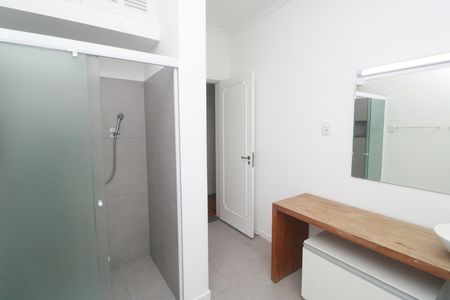 Apartamento para alugar com 265m², 4 quartos e 1 vaga Apartamento para alugar com 265m², 4 quartos e 1 vagaBanheiro Social