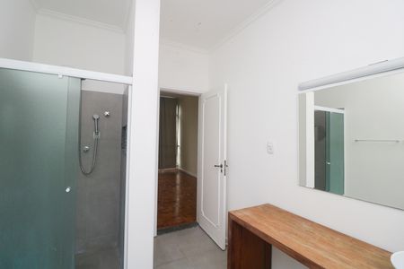 Apartamento para alugar com 265m², 4 quartos e 1 vaga Apartamento para alugar com 265m², 4 quartos e 1 vagaBanheiro da Suíte