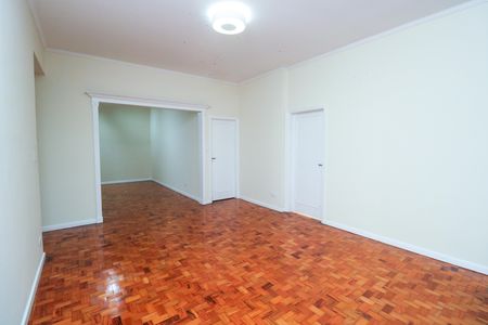 Apartamento para alugar com 265m², 4 quartos e 1 vaga Apartamento para alugar com 265m², 4 quartos e 1 vagaSala