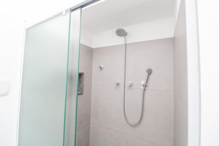 Apartamento para alugar com 265m², 4 quartos e 1 vaga Apartamento para alugar com 265m², 4 quartos e 1 vagaBanheiro Social