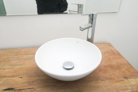 Apartamento para alugar com 265m², 4 quartos e 1 vaga Apartamento para alugar com 265m², 4 quartos e 1 vagaBanheiro Social