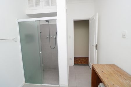 Apartamento para alugar com 265m², 4 quartos e 1 vaga Apartamento para alugar com 265m², 4 quartos e 1 vagaBanheiro Social
