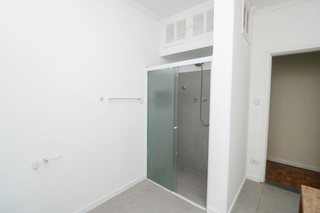 Apartamento para alugar com 265m², 4 quartos e 1 vaga Apartamento para alugar com 265m², 4 quartos e 1 vagaBanheiro Social