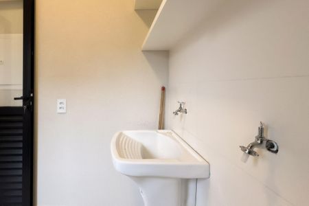 Casa de condomínio à venda com 320m², 3 quartos e 4 vagasÁrea de Serviço