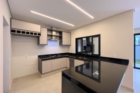 Casa de condomínio à venda com 320m², 3 quartos e 4 vagasCozinha