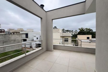 Casa de condomínio à venda com 320m², 3 quartos e 4 vagasVaranda da Suíte 2