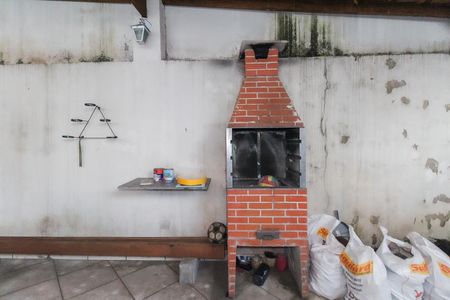 Garagem - Churrasqueira de casa para alugar com 2 quartos, 90m² em Cidade Líder, São Paulo