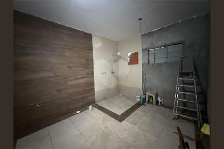 Casa à venda com 4 quartos, 300m² em Interlagos, São Paulo