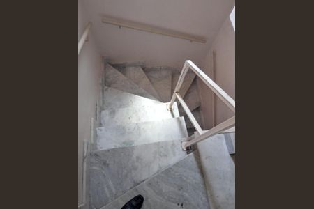 Casa à venda com 274m², 3 quartos e 2 vagas