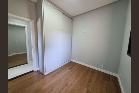 Casa de Condomínio à venda com 3 quartos, 200m² em Lenheiro, Valinhos