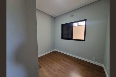 Casa de condomínio à venda com 200m², 3 quartos e 4 vagasQuarto