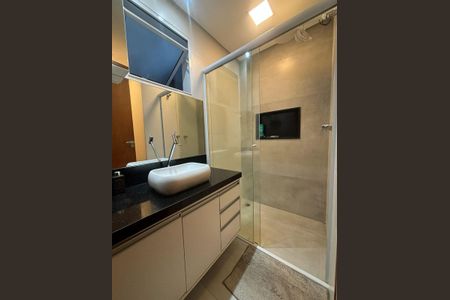 Casa de condomínio à venda com 89m², 2 quartos e 1 vagaBanheiro