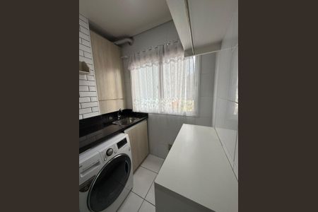 Cozinha de apartamento para alugar com 2 quartos, 58m² em Parque Viana, Barueri