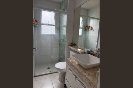 Banheiro de apartamento para alugar com 2 quartos, 58m² em Parque Viana, Barueri