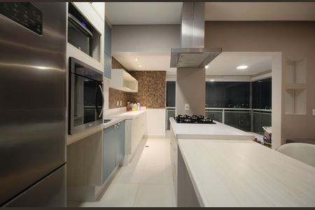 Apartamento para alugar com 80m², 1 quarto e 2 vagasCozinha - Armários