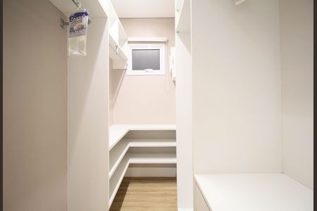 Apartamento para alugar com 80m², 1 quarto e 2 vagasCloset Suíte 