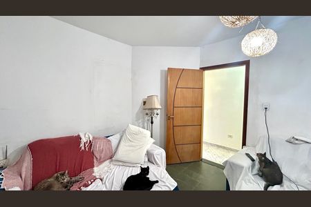 Casa para alugar com 220m², 5 quartos e sem vaga Casa para alugar com 220m², 5 quartos e sem vagaQuarto 1