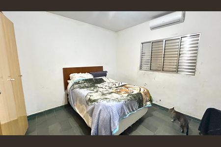 Casa para alugar com 220m², 5 quartos e sem vaga Casa para alugar com 220m², 5 quartos e sem vagaQuarto 2