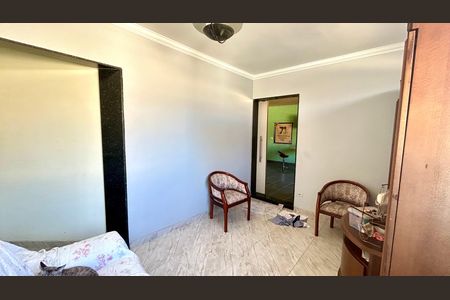 Sala de casa para alugar com 5 quartos, 220m² em Jardim Iv Centenario, Guarulhos