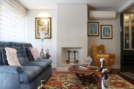 Apartamento para alugar com 172m², 3 quartos e 2 vagasSala