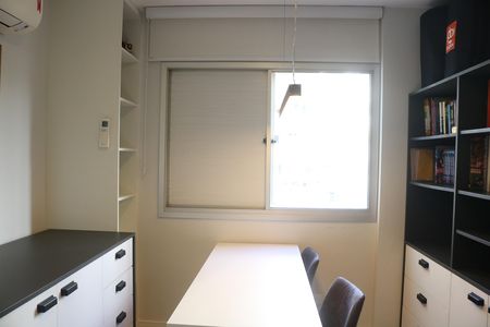 Apartamento para alugar com 172m², 3 quartos e 2 vagasQuarto 3
