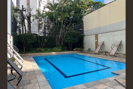 Apartamento para alugar com 172m², 3 quartos e 2 vagas Apartamento para alugar com 172m², 3 quartos e 2 vagasÁrea comum - Piscina