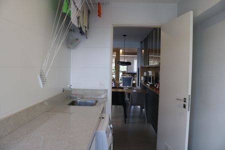 Apartamento para alugar com 172m², 3 quartos e 2 vagasÁrea de Serviço