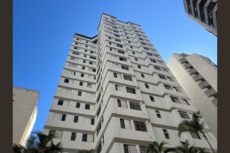 Apartamento para alugar com 172m², 3 quartos e 2 vagas Apartamento para alugar com 172m², 3 quartos e 2 vagasFachada do bloco