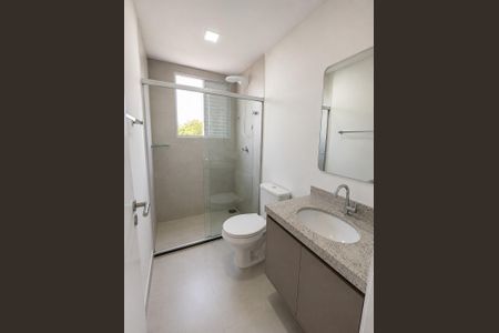 Banheiro de apartamento para alugar com 2 quartos, 47m² em Restinga, Porto Alegre