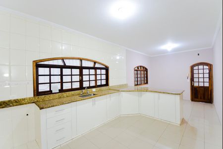 Casa para alugar com 125m², 3 quartos e 2 vagasCozinha