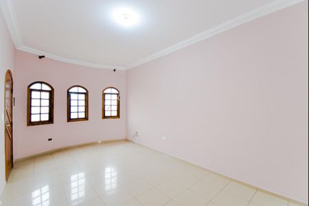 Casa para alugar com 125m², 3 quartos e 2 vagasSala