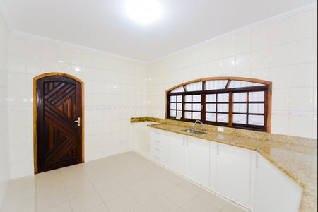 Casa para alugar com 125m², 3 quartos e 2 vagasCozinha