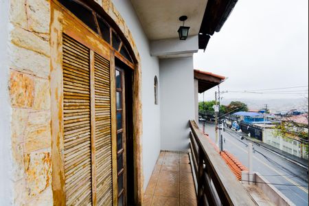 Casa para alugar com 125m², 3 quartos e 2 vagasVaranda da Suíte