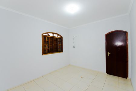 Casa para alugar com 125m², 3 quartos e 2 vagasQuarto 2