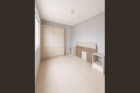 Quarto de apartamento para alugar com 2 quartos, 47m² em Restinga, Porto Alegre